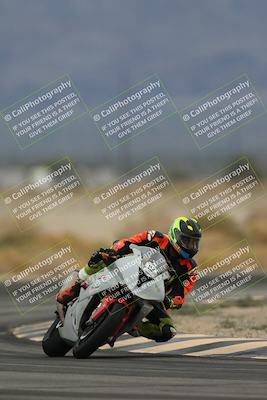 media/Nov-15-2025-Race Pace (Sat) [[8de605a2d8]]/Non Verified Riders (1st 20 Minutes)/Turn 4 (1010am)/